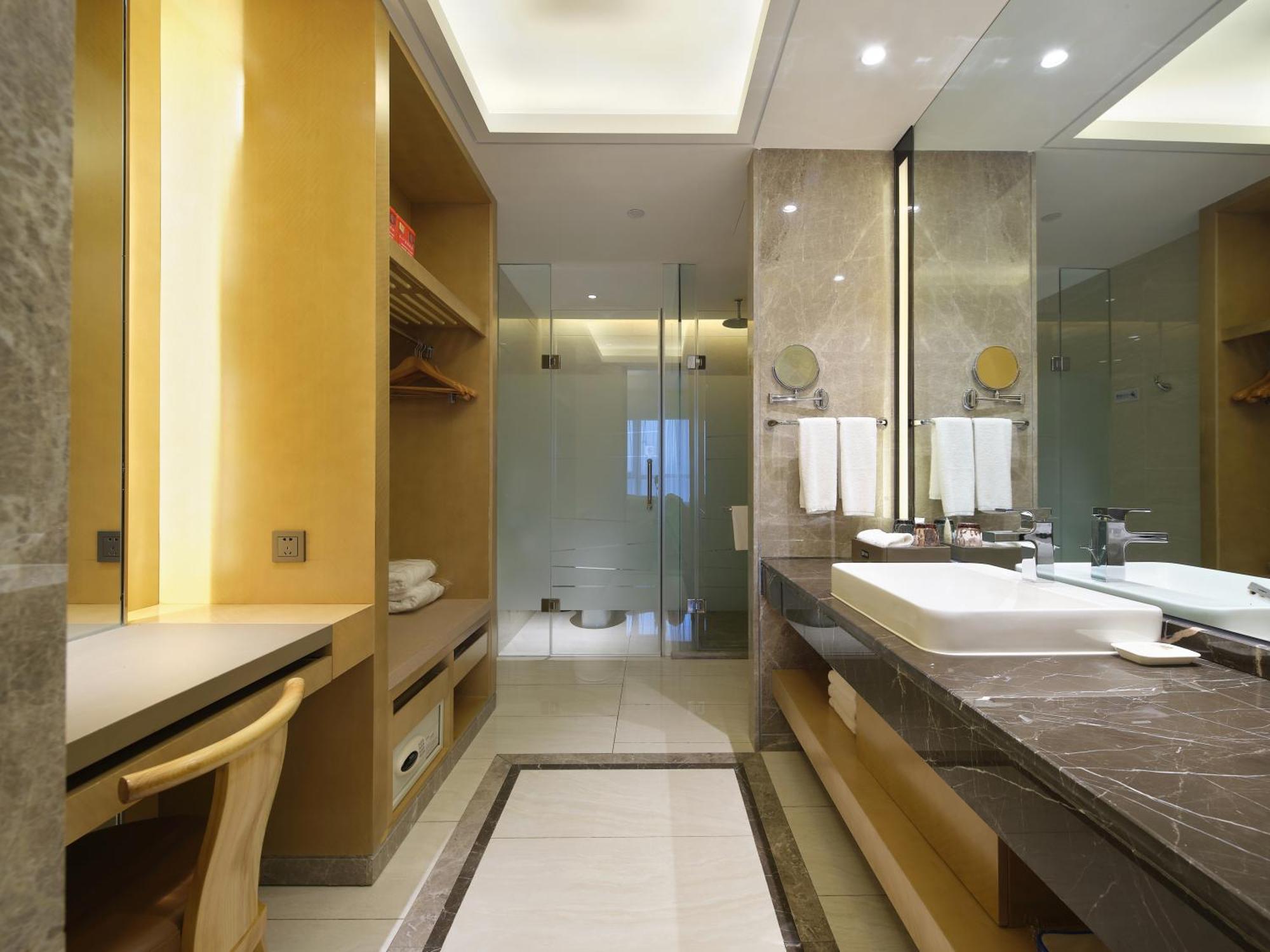 Licai Tianqi Hotel Xianyang Exterior photo